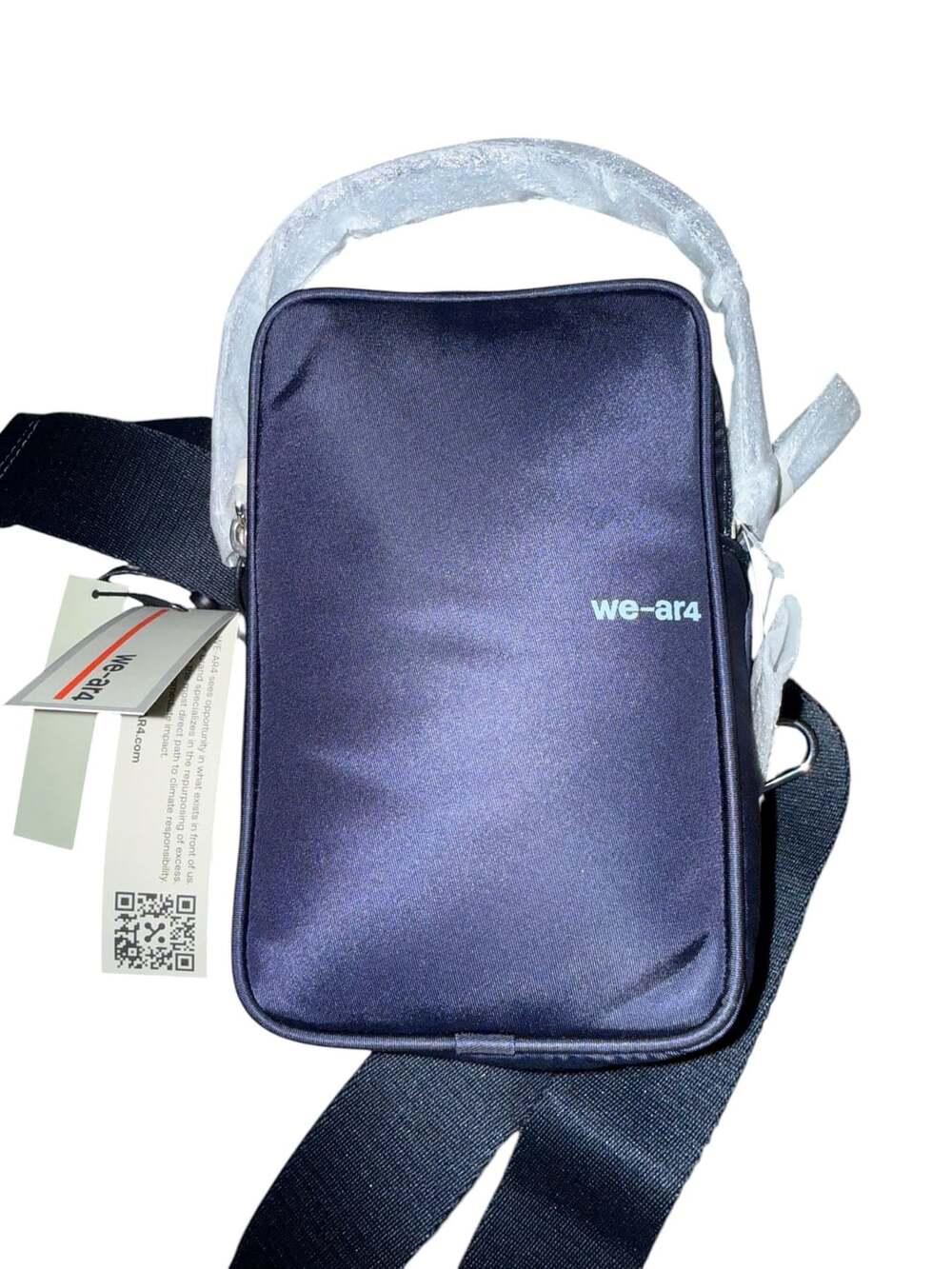 WE-AR4 The Souvenir Crossbody Bag Navy Pale Blue NWT Limonta